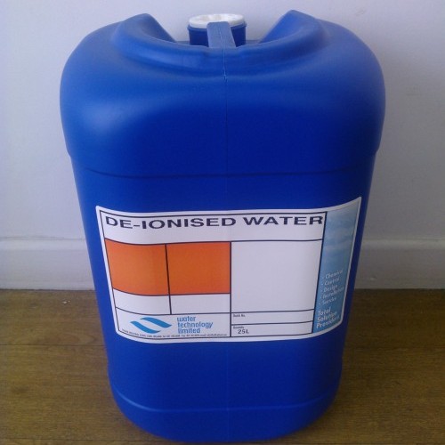 https://www.wtlireland.com/uploads/Deionised_water_25_lts2.jpg